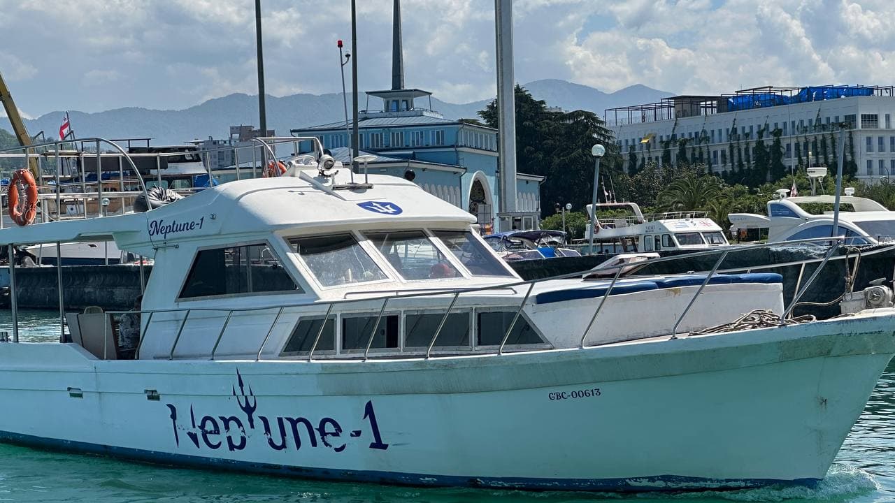 Аренда яхты Neptune 1 в Батуми — до 22 человек