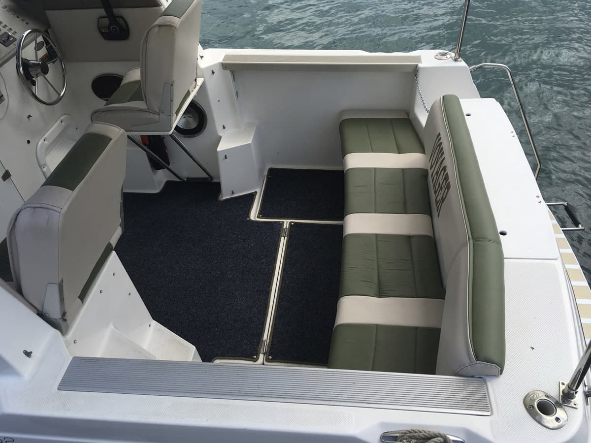 VOYAGER Yacht Rental in Batumi — Up to 5 Guests