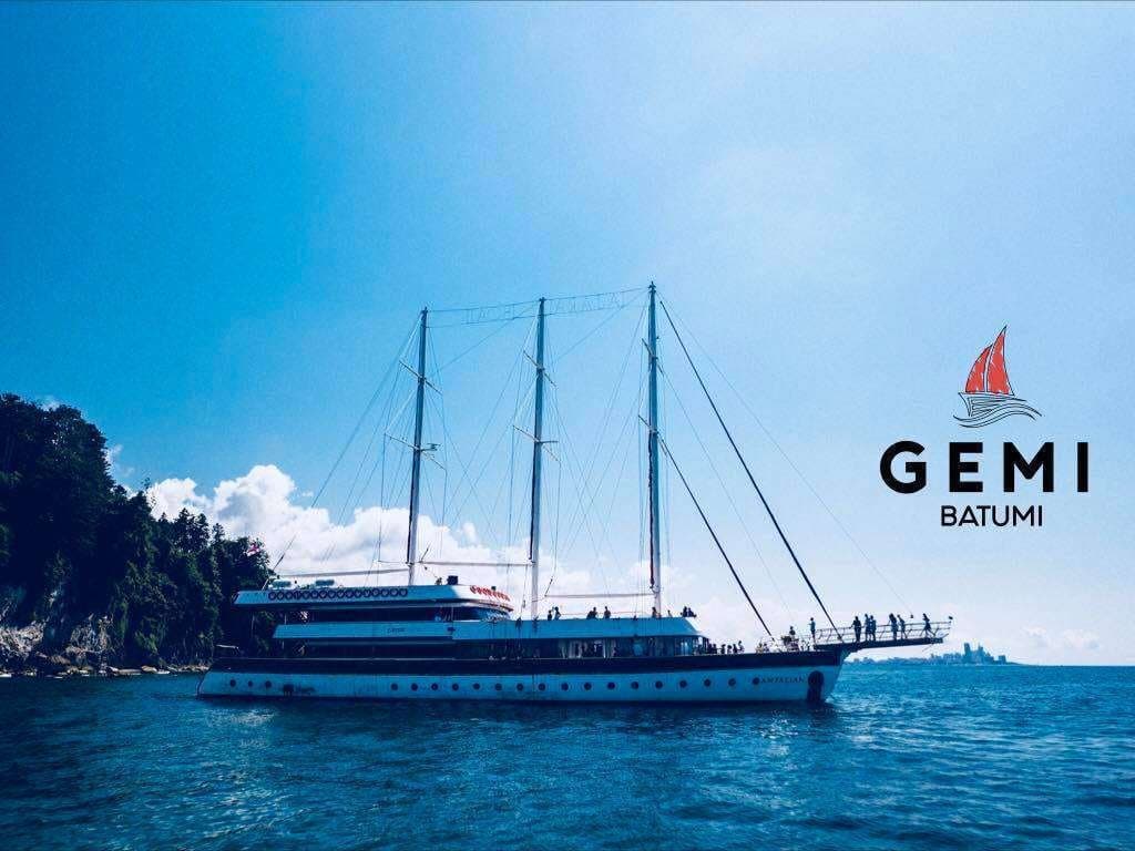 Gemi Batumi — Cruise with Onboard Restaurant