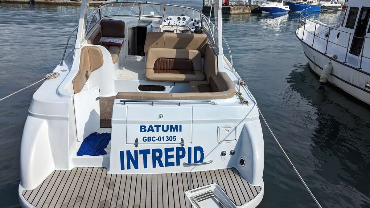 Intrepid Yacht Charter in Batumi