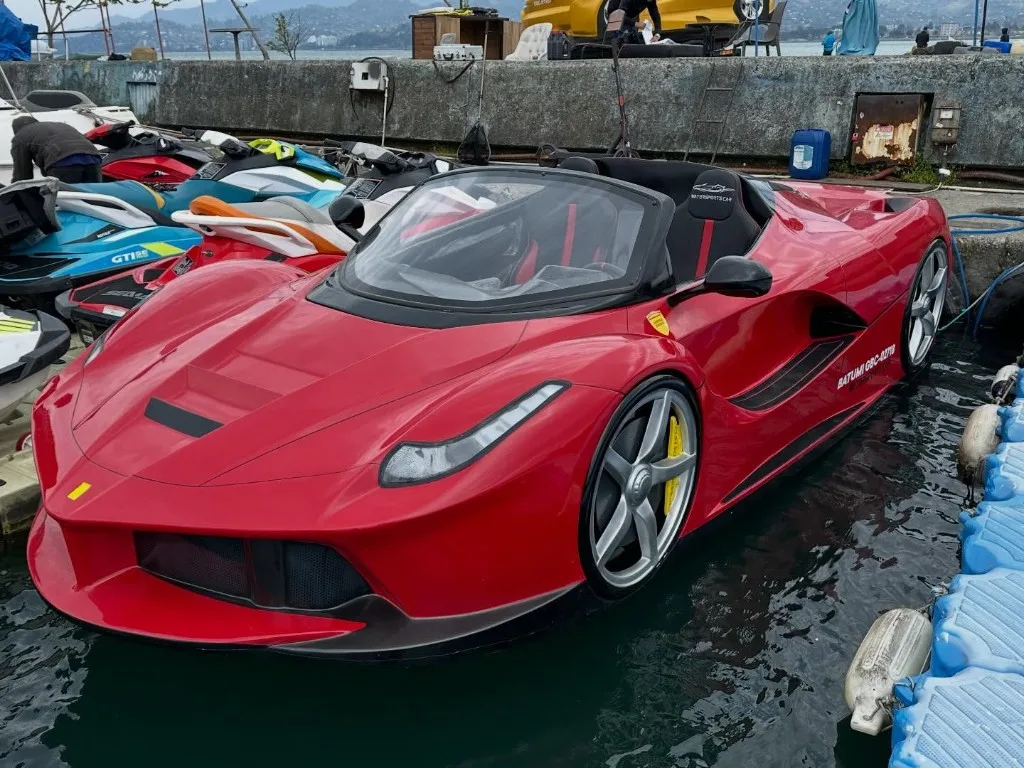 Ferrari Aperta JetCar rental in Batumi - 2 people, photo 4