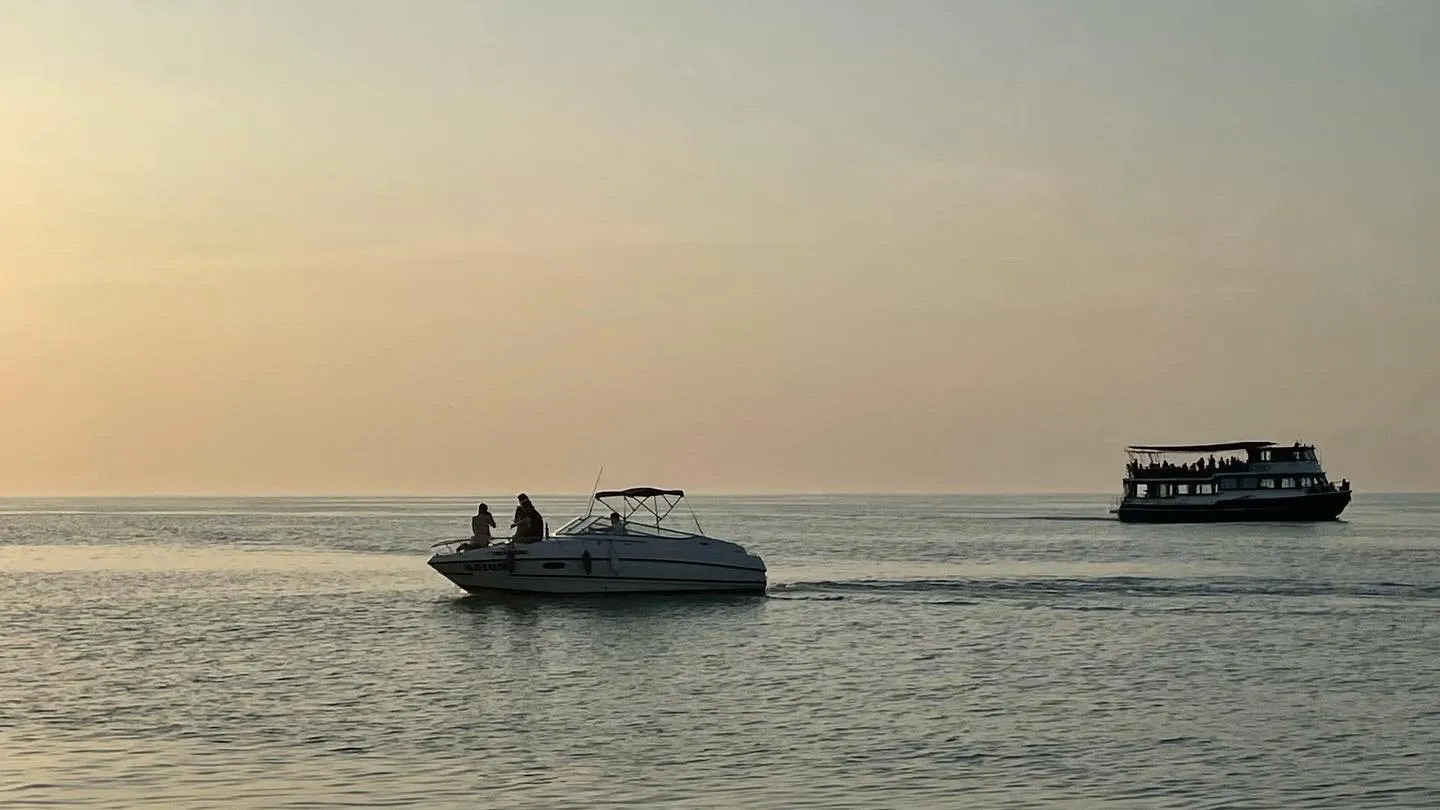 Batumi Parasailing Boat — Up to 4 Guests